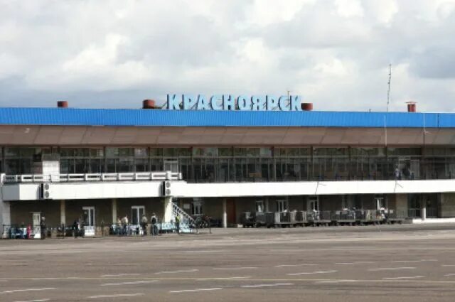 Красноярский аэропорт емельяново фото Orenair открыла продажу билетов на рейсы из Красноярска в Симферополь АиФ Красно