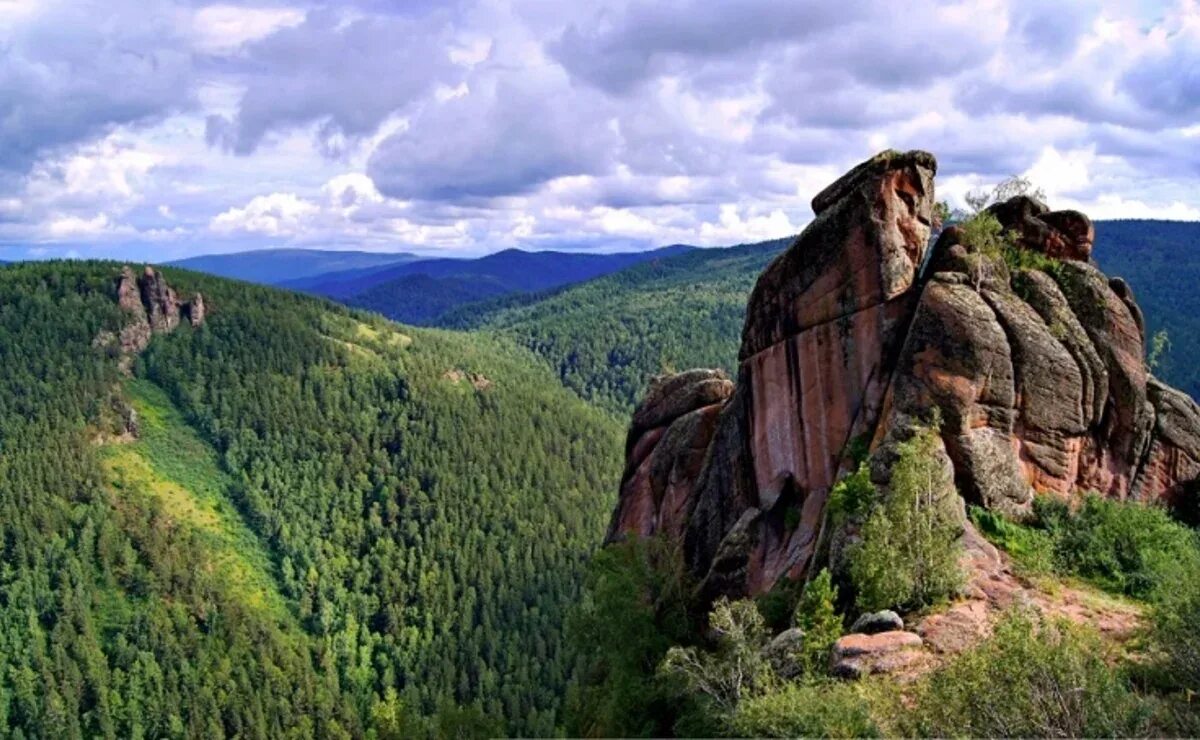Красноярский край горы фото Выходные в России. За природной фантастикой и историей - к берегам Енисея Ассоци