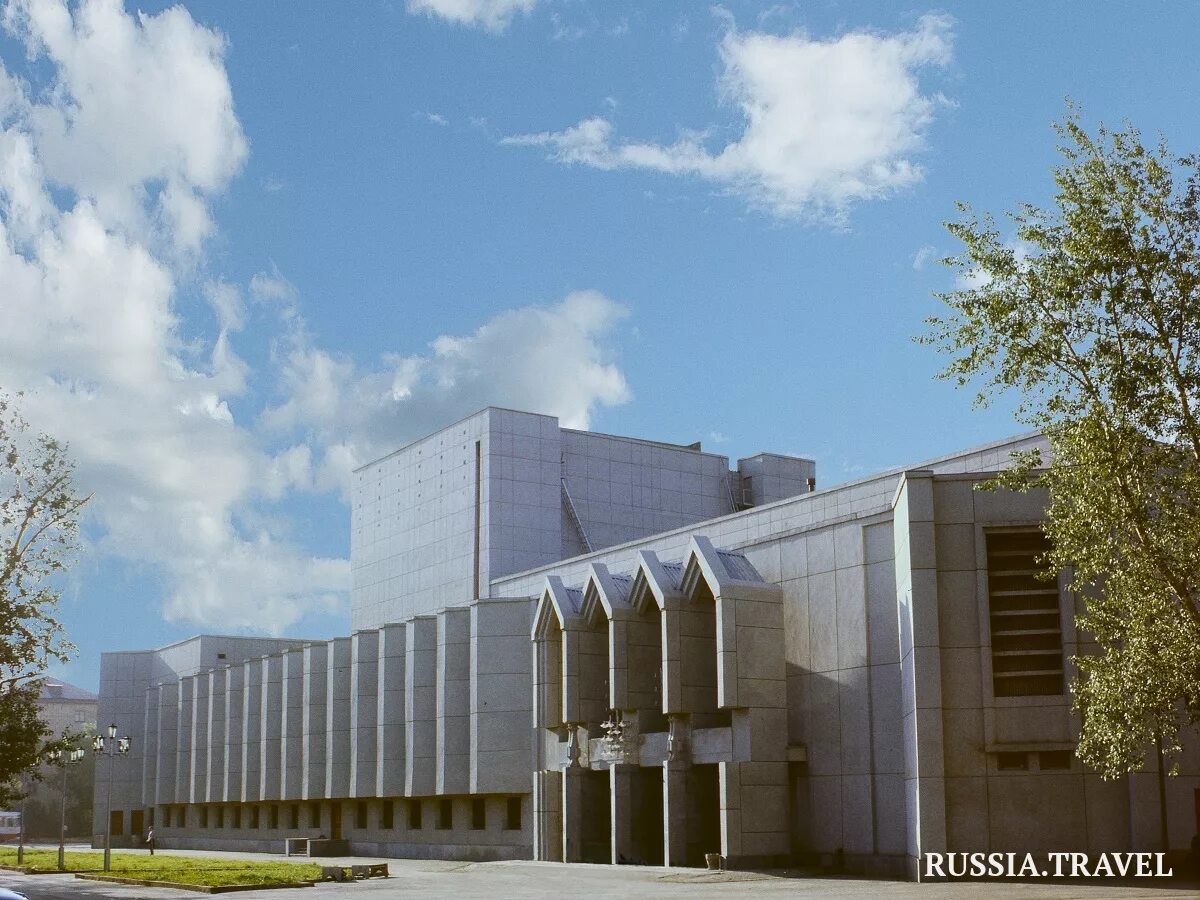 Красноярский музыкальный театр просп мира 129 фото Культура24 - Красноярский музыкальный театр празднует 58-летие