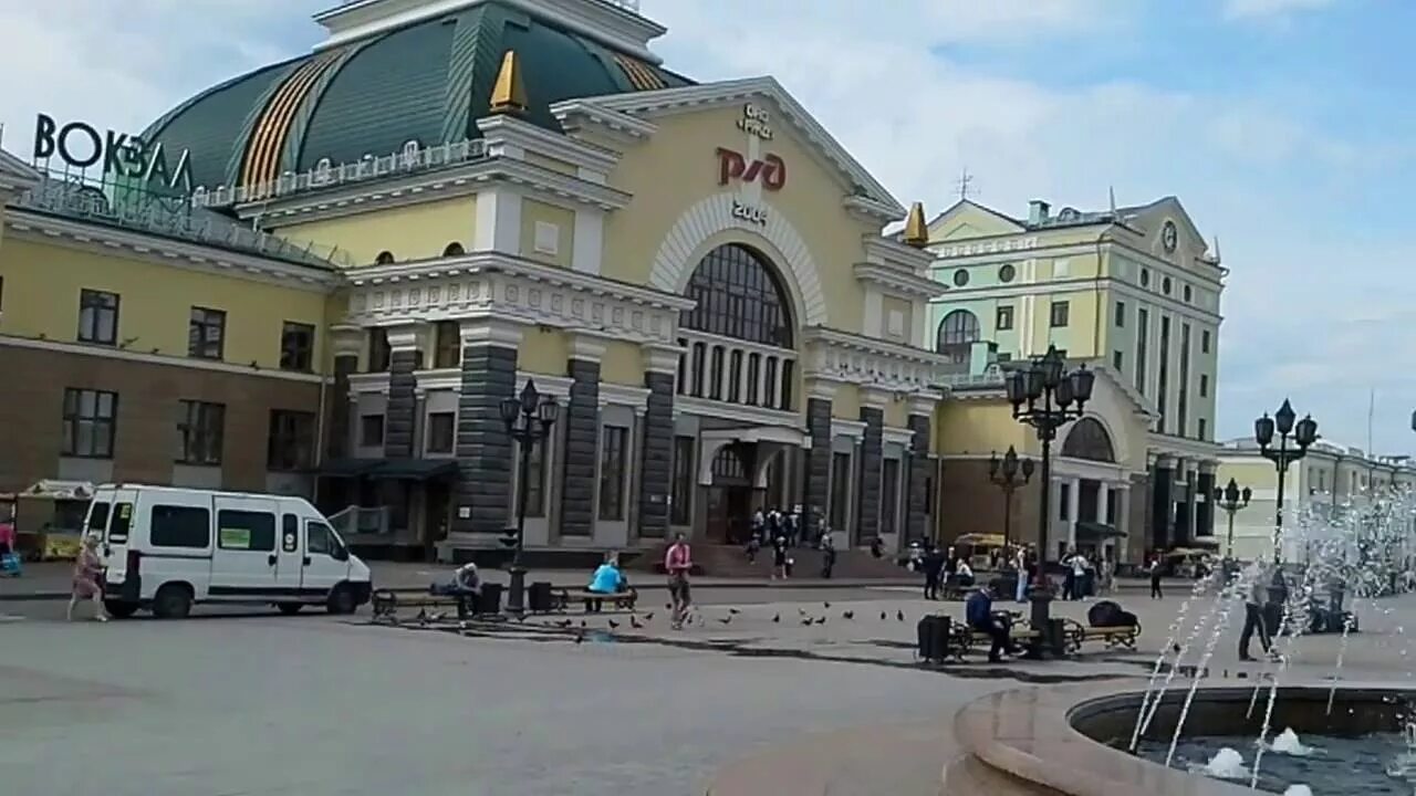 Красноярский жд вокзал фото Железнодорожный вокзал Красноярск - YouTube