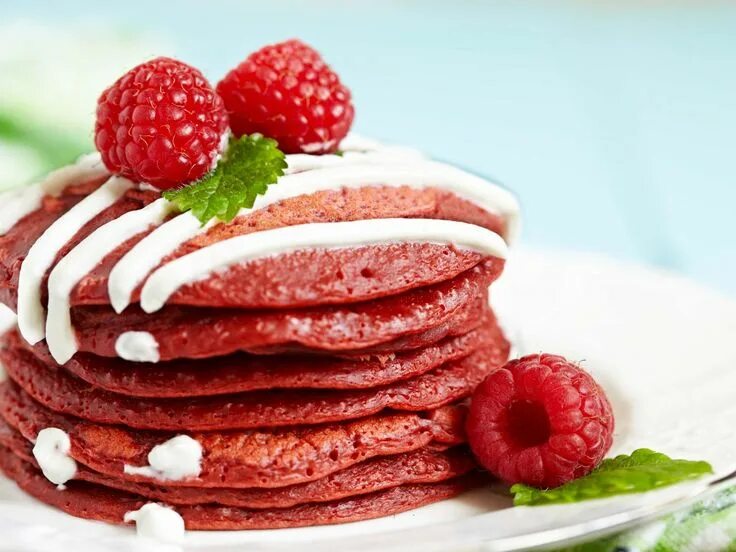 Красные блины рецепт с фото Ricetta Pancake Red Velvet - Il Club delle Ricette Receta Desayuno dulce, Desayu