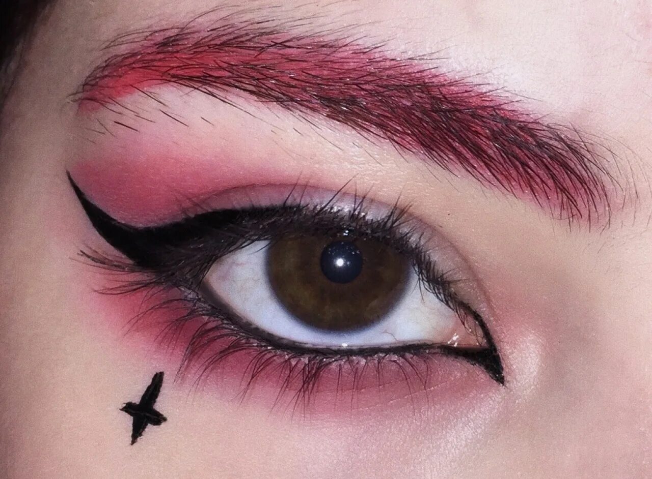 Красные брови макияж red, eyebrows and inspo - image #7958447 on Favim.com