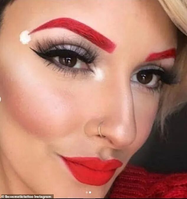 Красные брови макияж Christmas eyebrows are the must-have trend for the festive season Daily Mail Onl