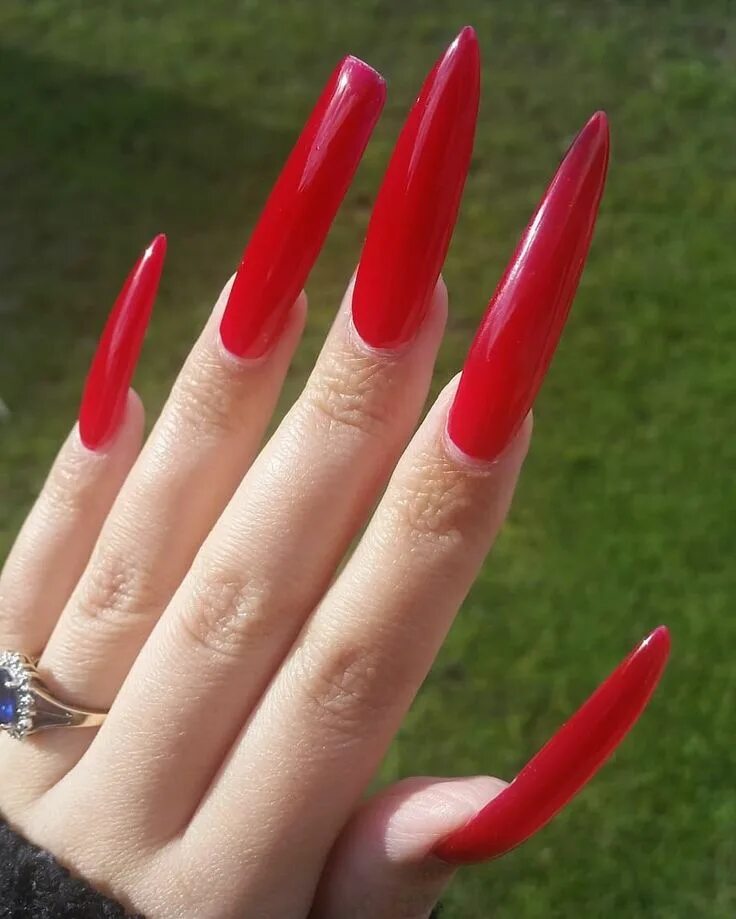 Красные длинные ногти дизайн Notd #nailsoftheday #nailart #newmani #naturalnails #naturalnaillover #nailaccou