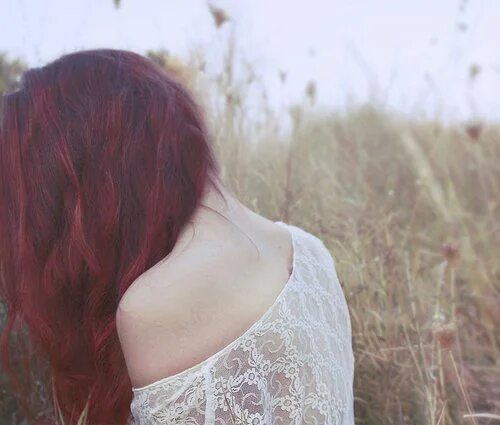 Красные фото девушек без лица Twitter Pretty hairstyles, Goddess braids, Ginger hair