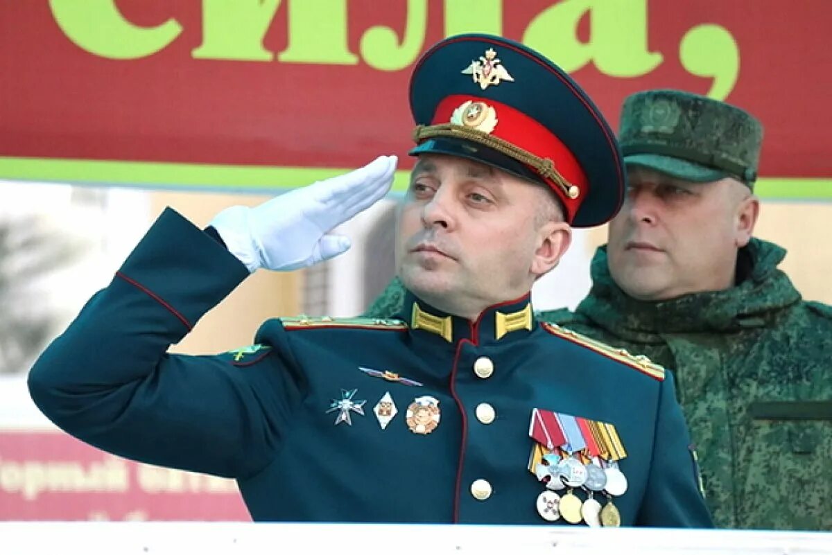 Красные генералы фото Участник СВО возглавил 201-ю российскую военную базу в Таджикистане Аргументы и 