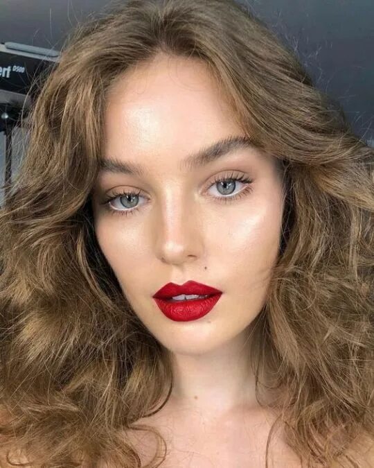 Красные губы без макияжа Red Lip Fantasy Day makeup looks, Red lips makeup look, Natural summer makeup