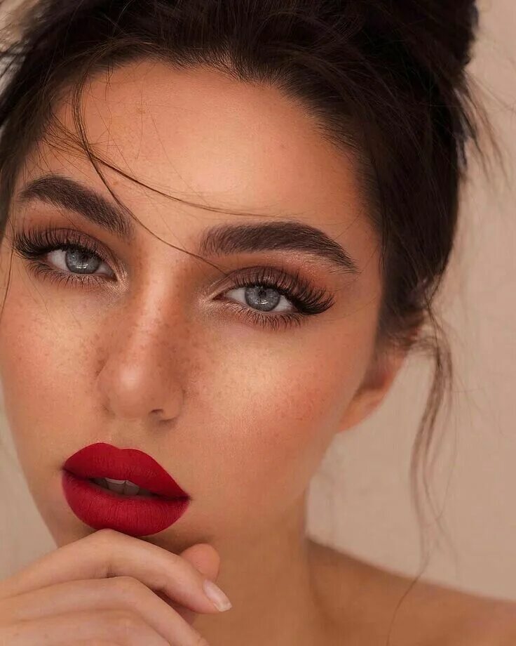 Красные губы без макияжа @AranzaDrive ❁ Red lips makeup look, Pinterest makeup, Red lip makeup