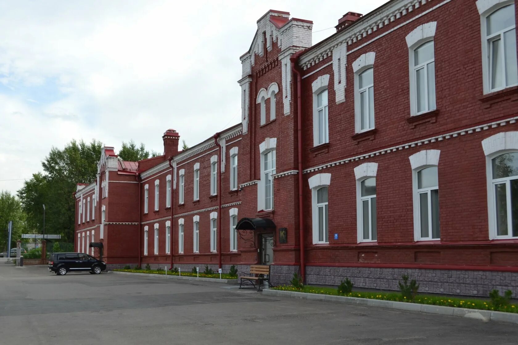 Красные казармы фото Гатчина красная