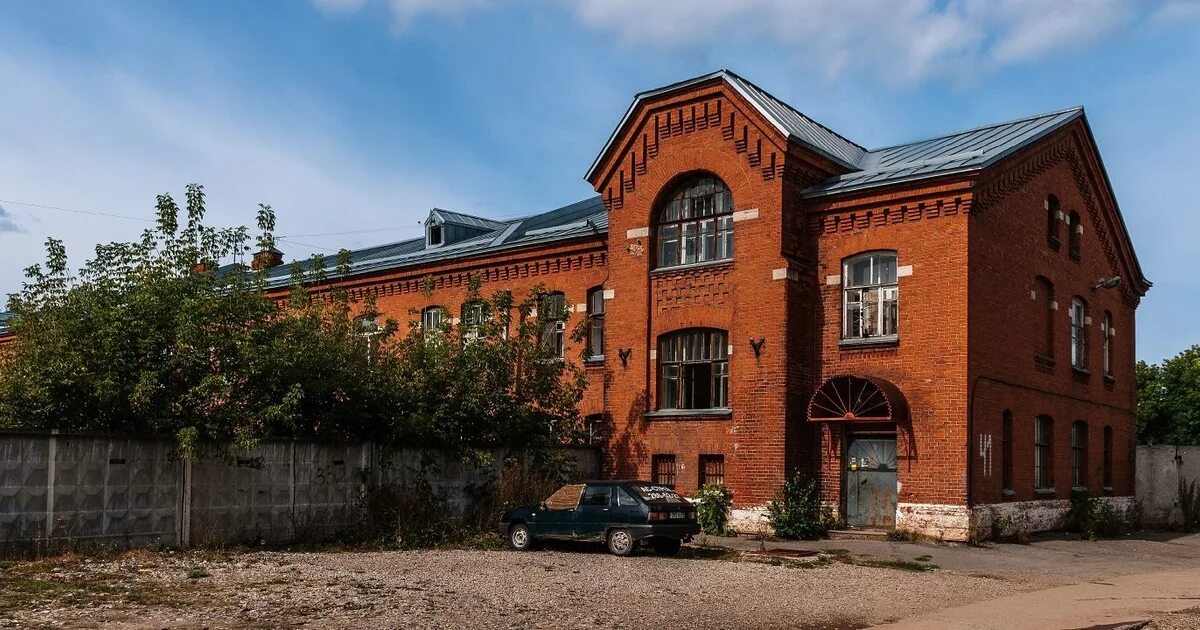 Красные казармы фото Красные казармы индекс: найдено 83 картинок