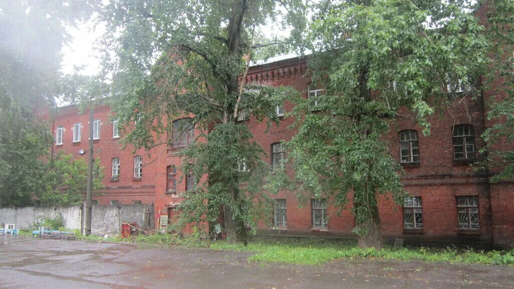 Красные казармы пермь фото Поместье Алая Роза, развлекательный центр, ул. Красные Казармы, 7, Пермь - Яндек