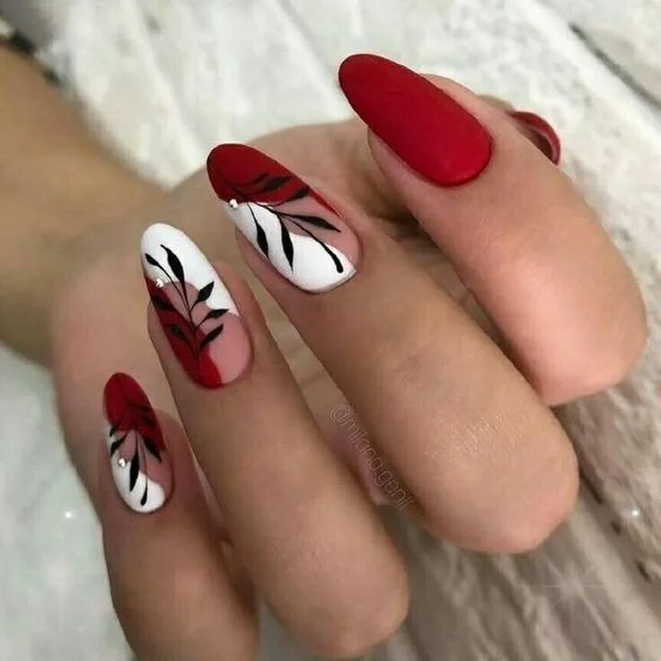Красные ногти дизайн 2024 молодежные Pin on Маникюр Stylish nails, Gel nails, Nail designs