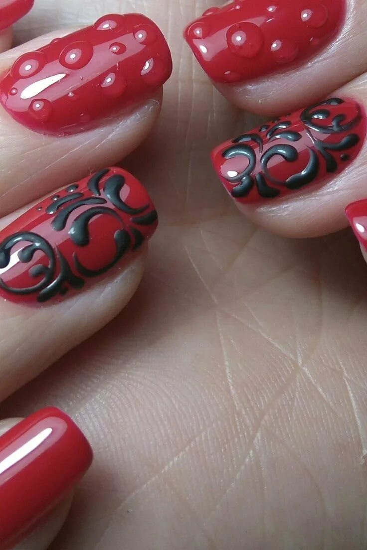 Красные ногти с рисунком маникюр фото red manicure #red #manicure #love #nails #nailart #beautiful #gelnails #nail #ar