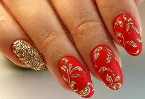 Красные ногти с золотым маникюром Дизайн ногтей красный с золотым: с черным, с блестками, с серебром, френч, минда