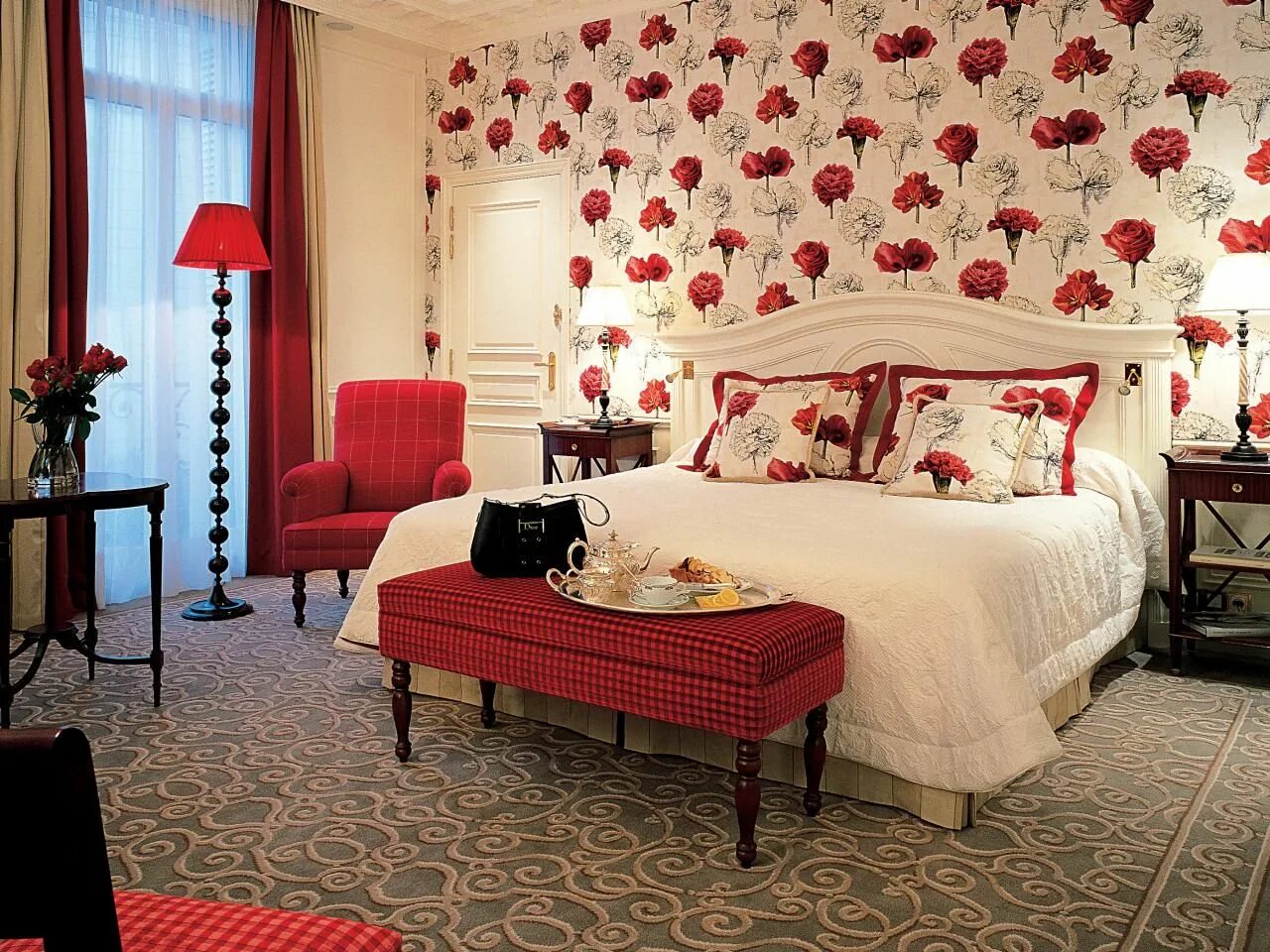 Красные обои в интерьере Pin on Decorating with Red