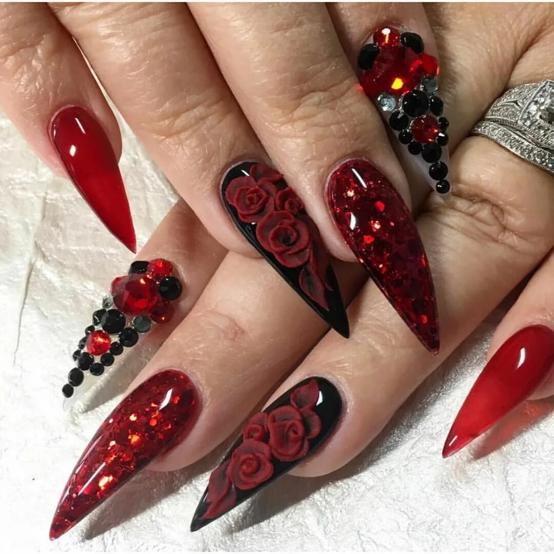 Красные острые ногти дизайн badxbaby Goth nails, Gothic nails, Nail designs
