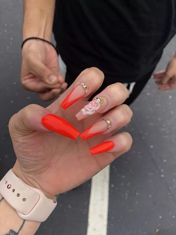 Красный дизайн ногтей балерина Pin by IG: ADMIRESHI on Nails ♡ in 2019 Ballerina nails, Diy acrylic nails, Nail