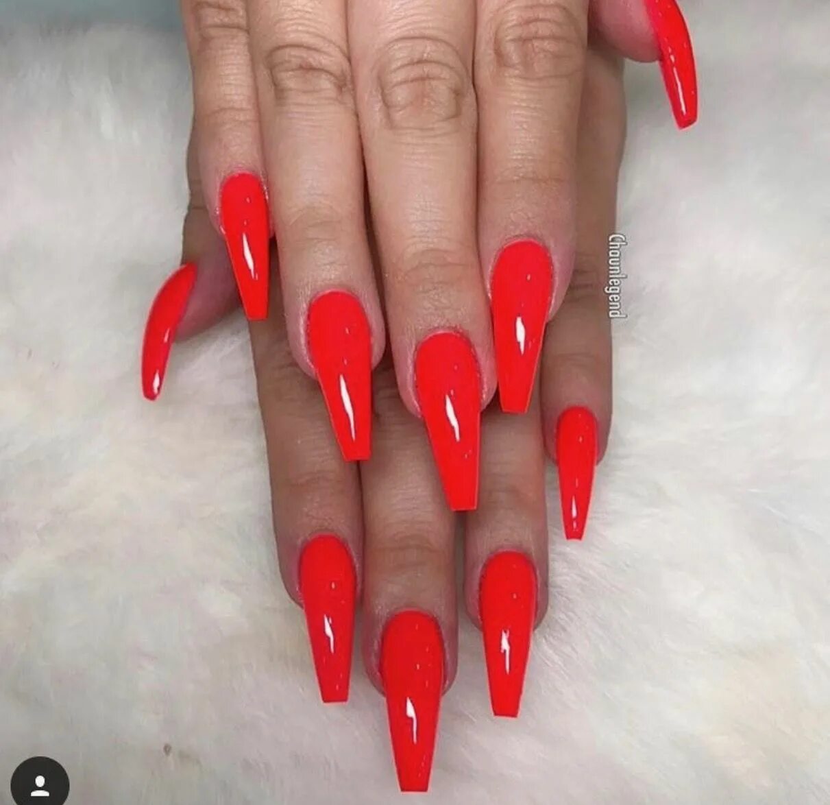 Красный дизайн ногтей балерина Pin by brandi browne on Nails, Nails, & more nails! Long acrylic nails, Red nail