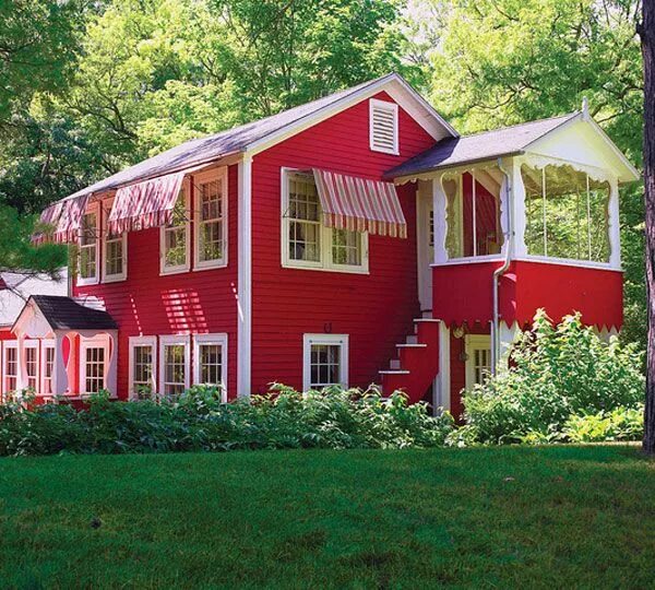 Красный дом как выглядит Ten Chimneys Foundation Maine house, Red houses, Red cottage