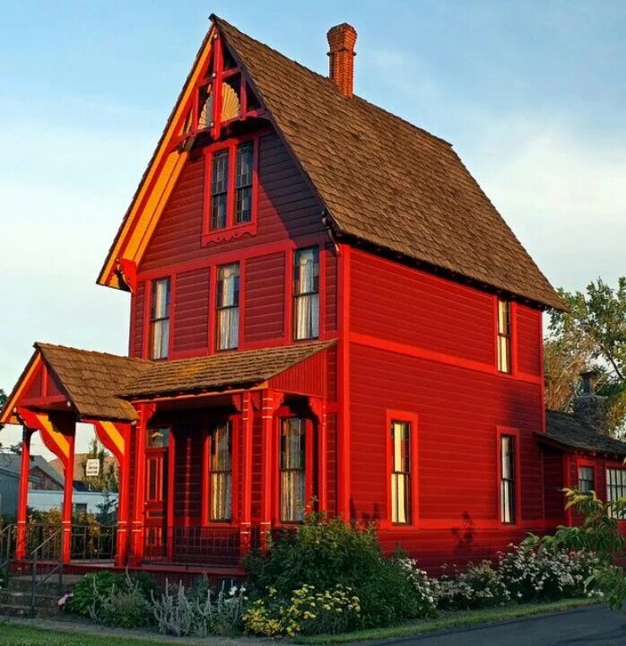 Красный домик фото Security Check Required Red houses, House exterior, Red house