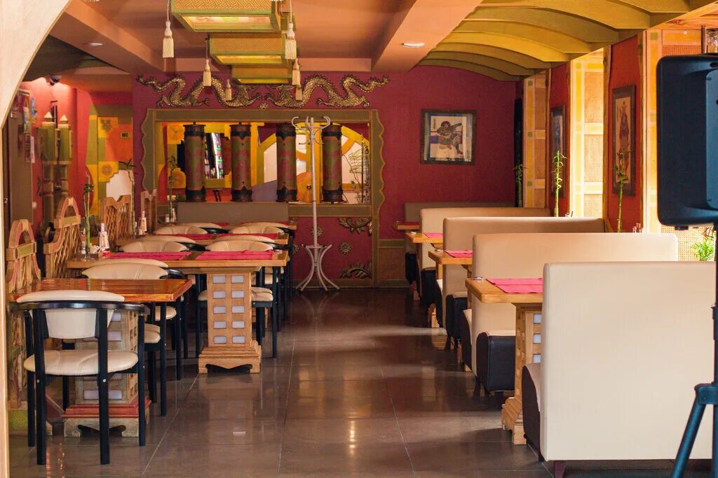 Красный дракон ул димитрова 20 фото Krasniy drakon, cafe, Smolensk, ulitsa Kirova, 2/57 - Yandex Maps