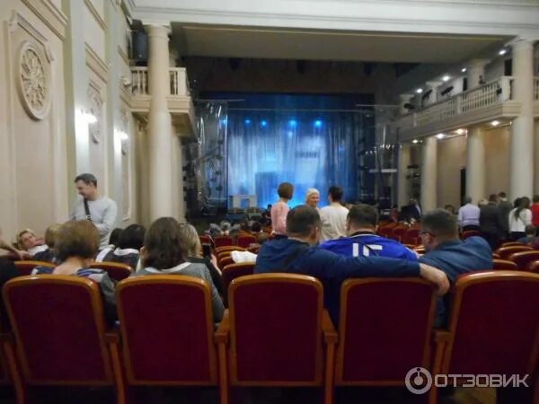 Красный факел фото зала Отзыв о Театр "Красный факел" (Россия, Новосибирск) старый (но не дряхлый) театр
