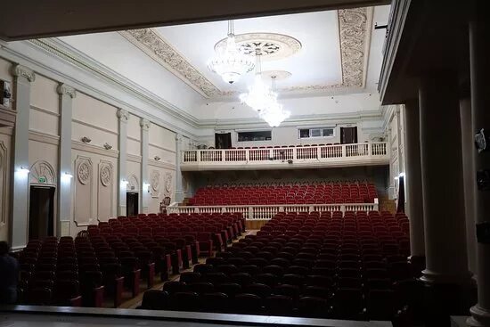 Красный факел фото зала Театр Красный факел - Picture of Krasny Fakel Theater, Novosibirsk - Tripadvisor