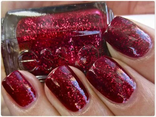 Красный лак с блестками маникюр The 15 Best Essie Nail Colors - Our Top Picks For 2022 Essie nail polish, Essie 