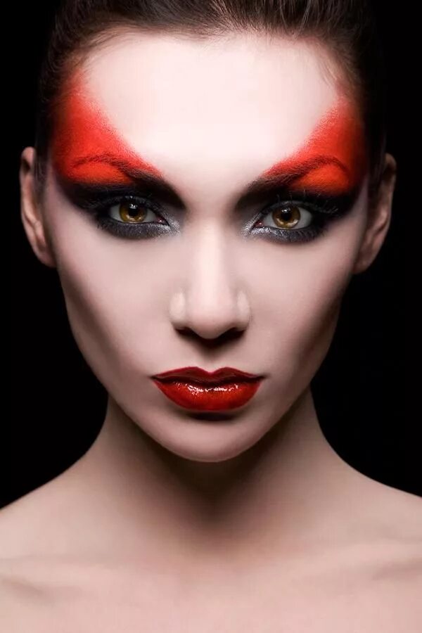 Красный макияж Fashion Photography by Alex Lim Art and Design Makeup, Phoenix makeup, Fantasy m