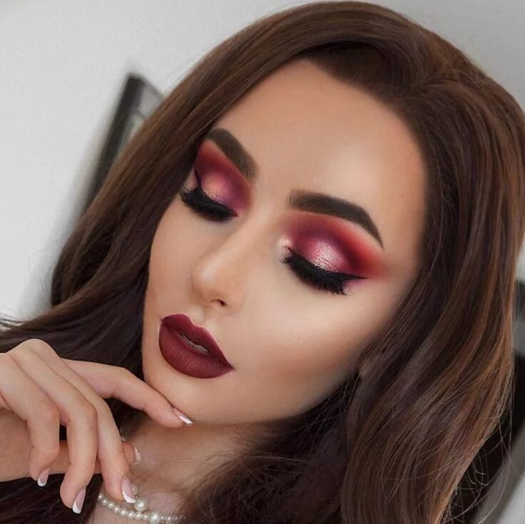 Красный макияж для карих глаз Burgundy - Red - Pink ♡ ♡ Red makeup, Red eye makeup, Eye makeup