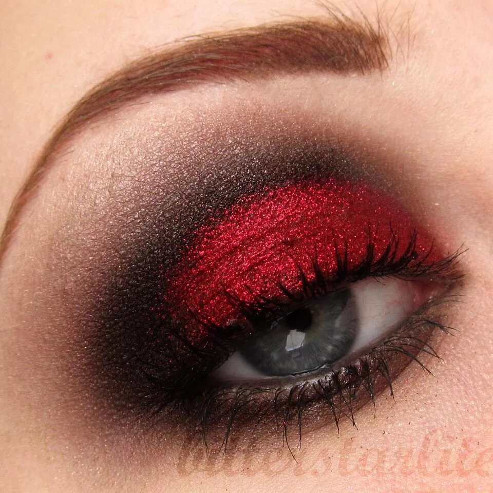 Красный макияж для серых глаз Pin by Melinda Hatch on Burlesque inspired Fire makeup, Makeup geek eyeshadow, B