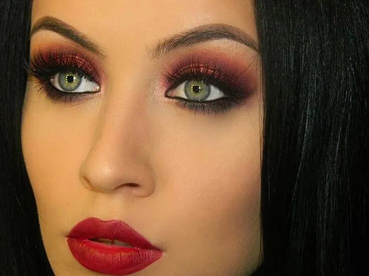 Красный макияж для зеленых глаз Marsala rengi makyaj nasıl yapılır Cilt ve Bakım Makeup tutorial, Cut crease eye