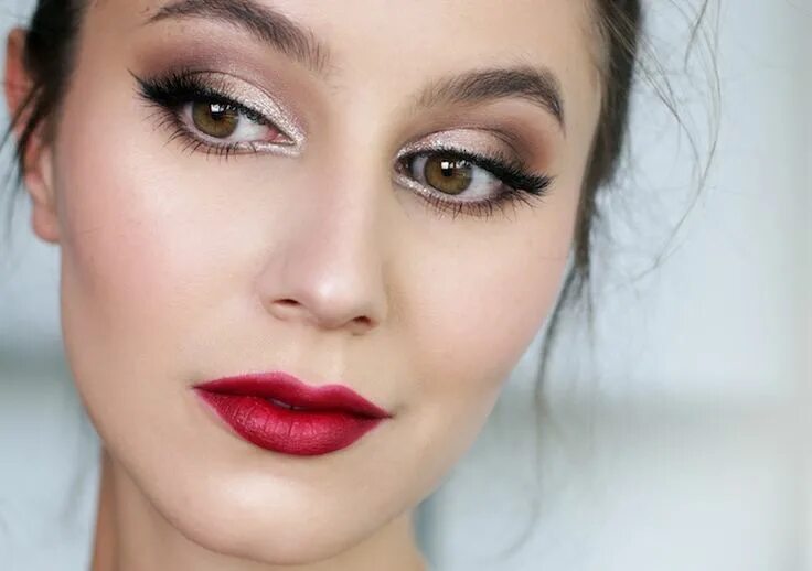 Красный макияж нависшее веко Maquillage Nouvel An facile pour débutants #tips #makeup Maquillage nouvel an, M
