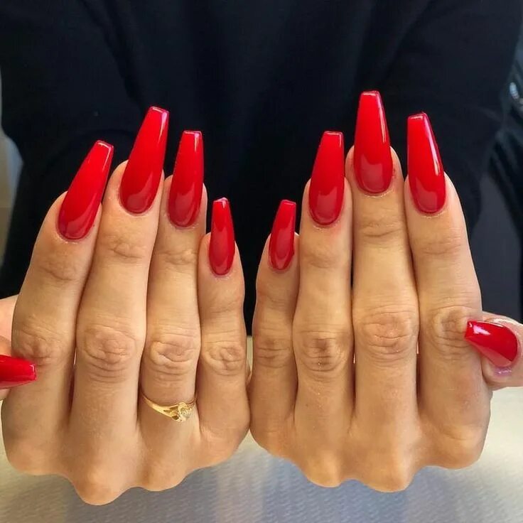 Красный маникюр 2024 квадрат длинные Pin by Bianca Silva on Nails Cute red nails, Bright red nails, Red christmas nai