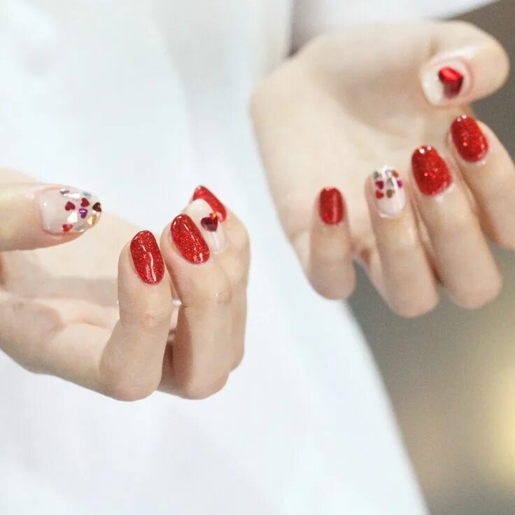 Красный маникюр для подростков Pin on JISOO BLACKPINK Cute nail art, Nails desing, Nails