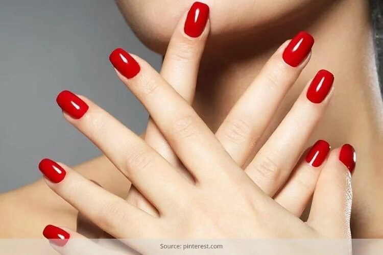Красный маникюр фон Classic Red Manicure Red manicure, Nails, Classic red