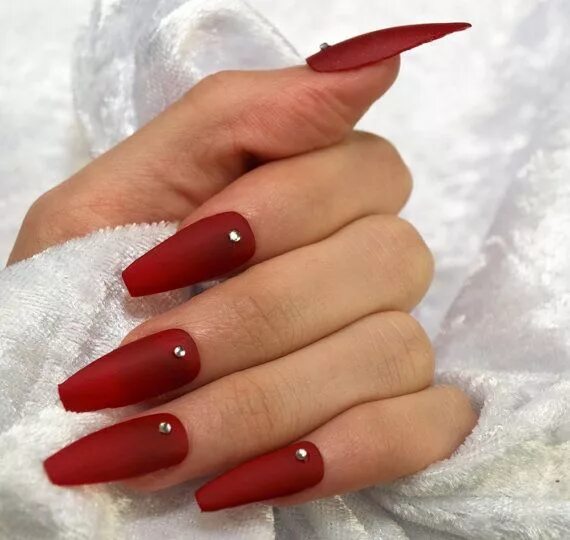 Красный маникюр форма балерина Press on Long Coffin/Ballerina Matte Rhinestone False Nail Set Glue on red nail 