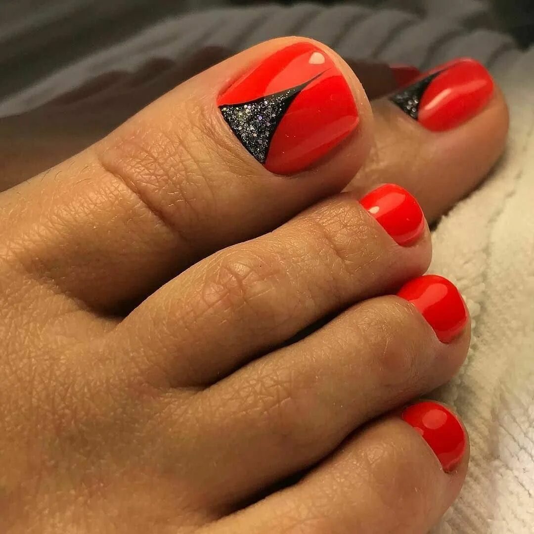 Красный маникюр какой сделать педикюр Pin di Vicky' s favourites