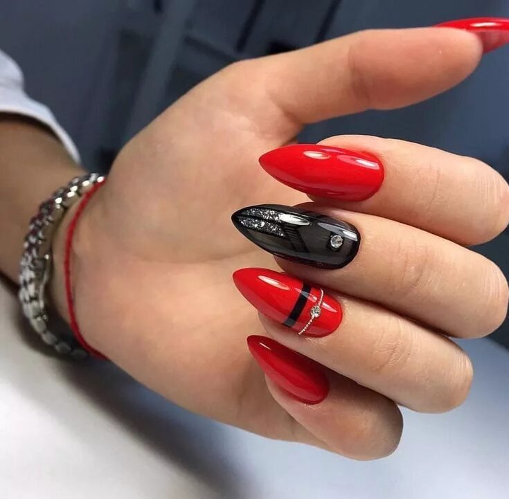 Красный маникюр на длинные ногти Nails/Маникюр ❤ Naglar, Nagel inspo