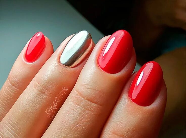Красный маникюр на короткие ногти овал Пин от пользователя Erona на доске Red nails Гвоздь, Красный дизайн ногтей, Диза