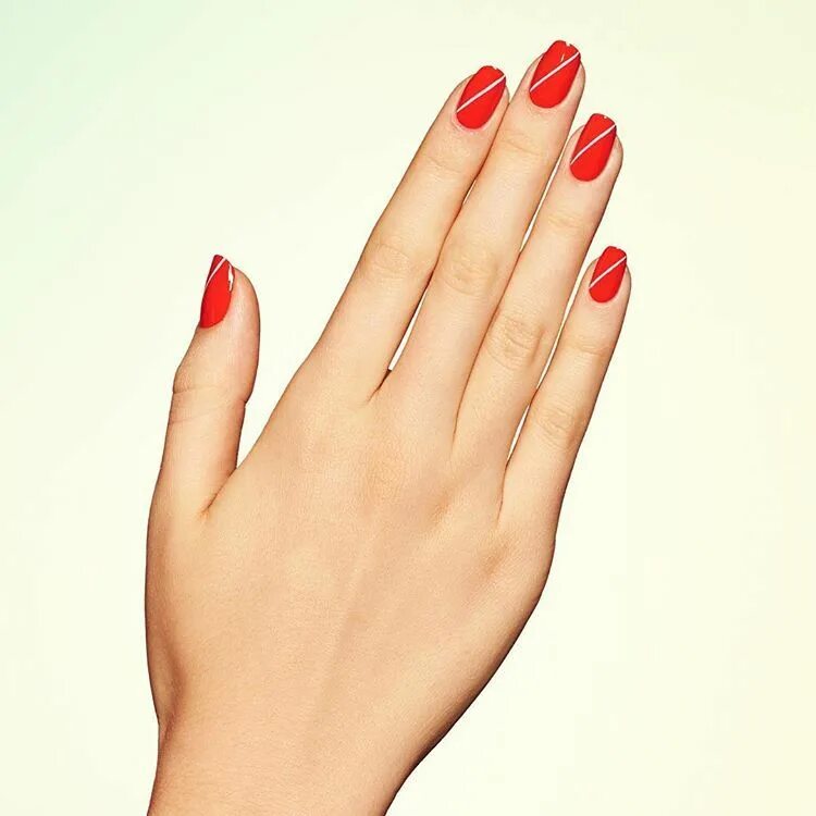 Красный маникюр на короткий мягкий квадрат The diagonal lines in our All Angles Covered design look dynamic on nails of all