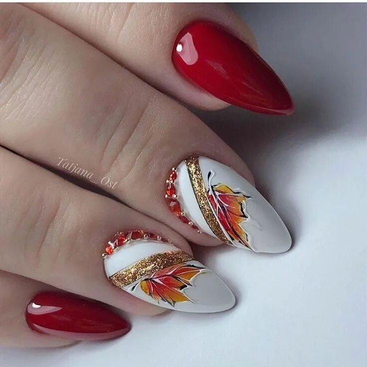 Красный маникюр на миндаль с дизайном осень Pin by MBR Estudio on Uñas otoño Finger nail art, Best nail art designs, Autumn 