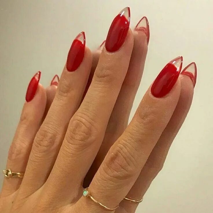 Красный маникюр на миндальные ногти 2024 Красные ногти Red gel nails, Red nails, Gel nails
