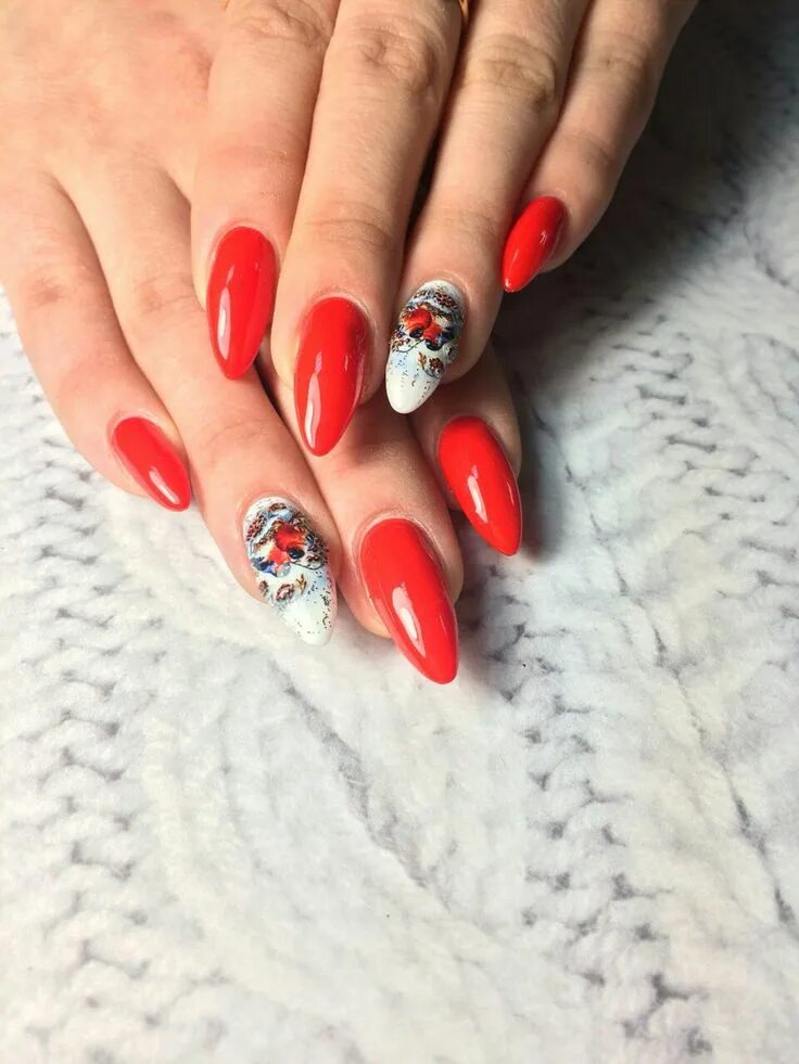 Красный маникюр на море Pin by Гелена Антропова on ногти Nails, Beauty