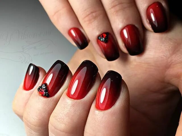 Красный маникюр омбре фото Pin auf Идеи дизайнов маникюра Nagellack-kunst, Nagelkunst, Nägel kunst