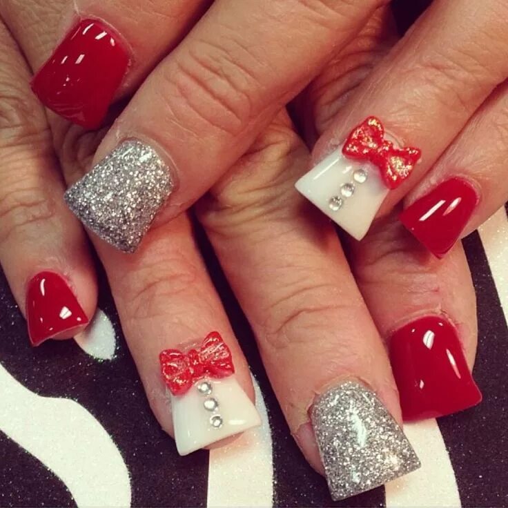 Красный маникюр с бантиком 50+ Cute Bow Nail Designs Art and Design Bow nail art, Acrylic nail designs, Bow