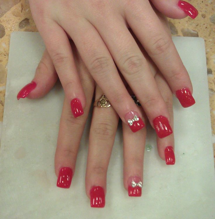 Красный маникюр с бантиком HOW TO DIAMOND 3D BOW NAILS Diamond nail designs, Gel nail designs, Solar nail d