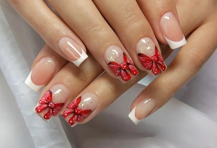 Красный маникюр с бантиком Pin tillagd av Sharon Tarrant på Short Nails