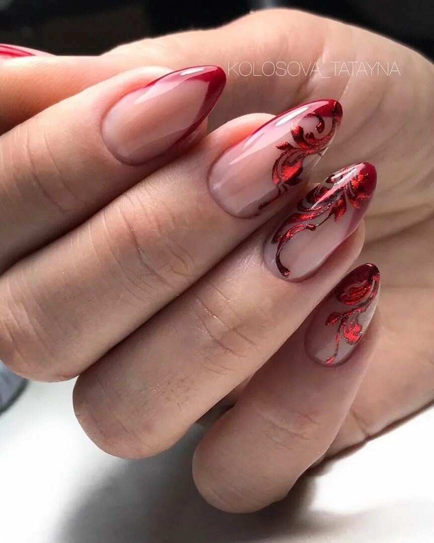 Красный маникюр с белым френчем миндаль FoxyNails: Маникюр, дизайн ногтей Nails, Blush nails, Stylish nails