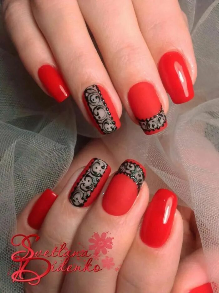 Красный маникюр с черным кружевом Маникюр Вуаль: новинки дизайна (50 фото) Red nail art designs, Red nail art, Lac